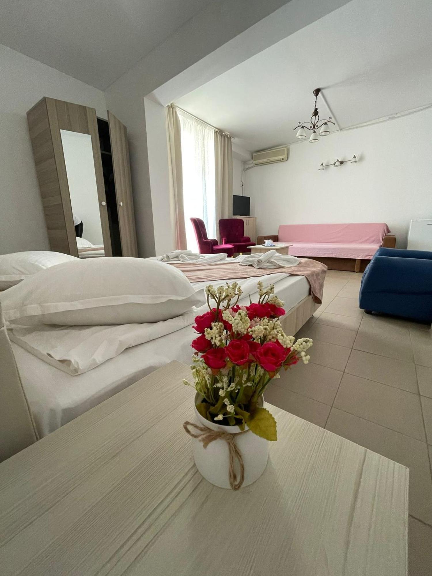 Hotel Iulia Resort Venus Exterior foto